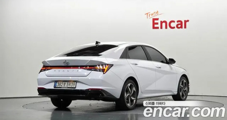 Hyundai Avante (Elantra) 