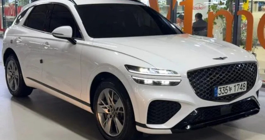 Genesis Gv70 