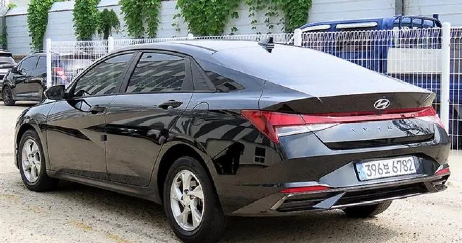Hyundai Avante (Elantra) 