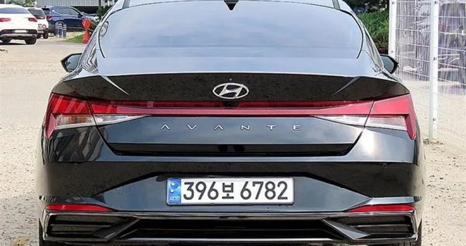 Hyundai Avante (Elantra) 