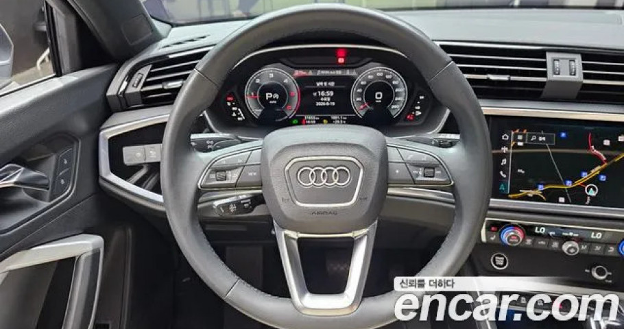 Audi Q3 