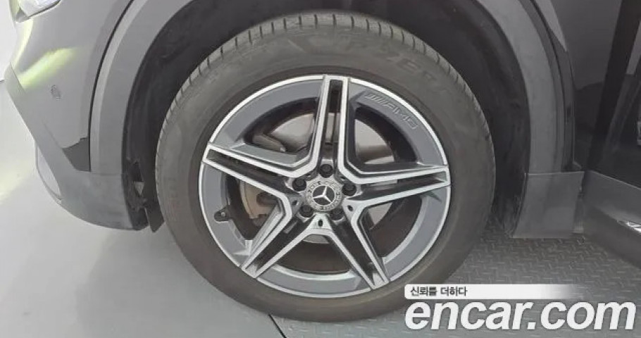 Mercedes-Benz Glb-Class 
