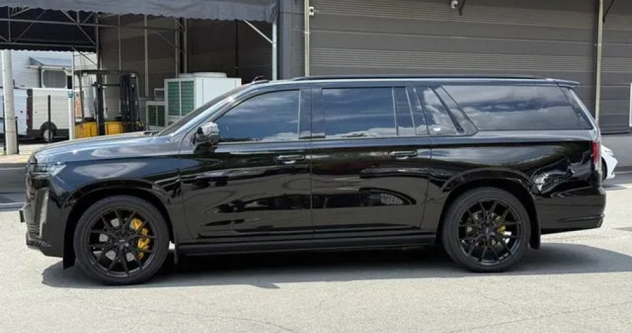 Cadillac Escalade 