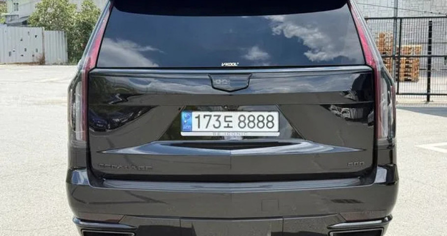Cadillac Escalade 