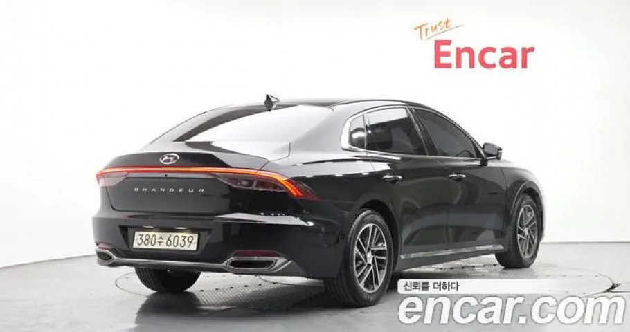Hyundai Grandeur 