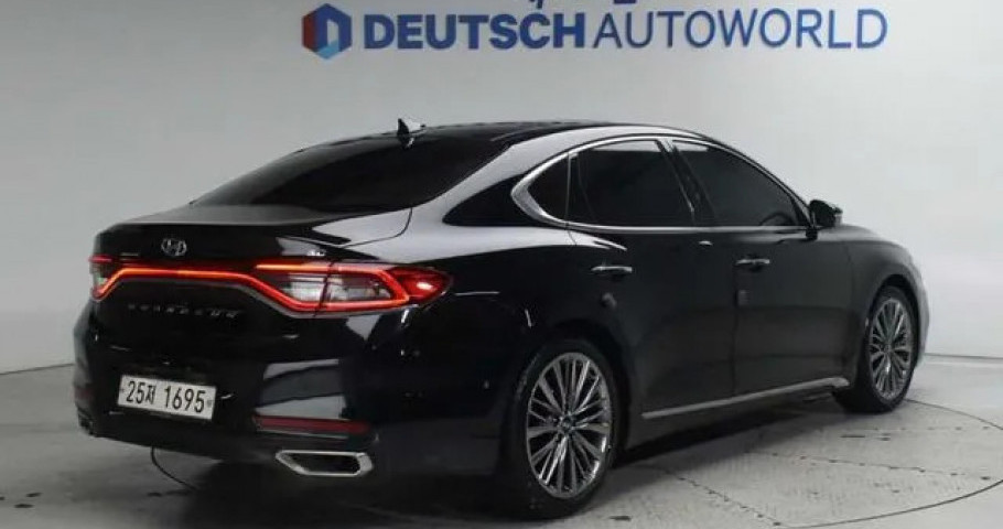 Hyundai Grandeur 