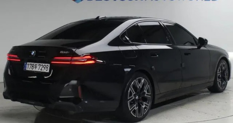 Bmw 5-Series 
