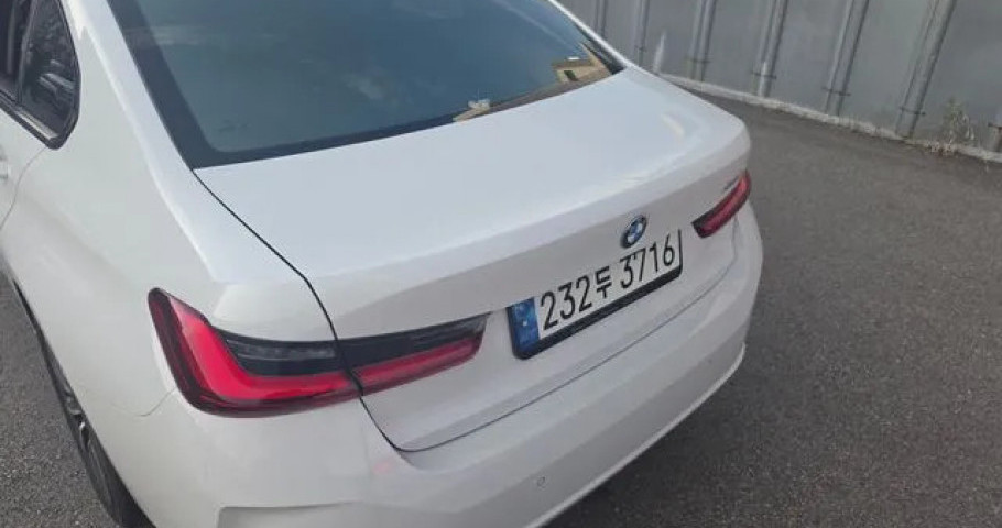 Bmw 3-Series 