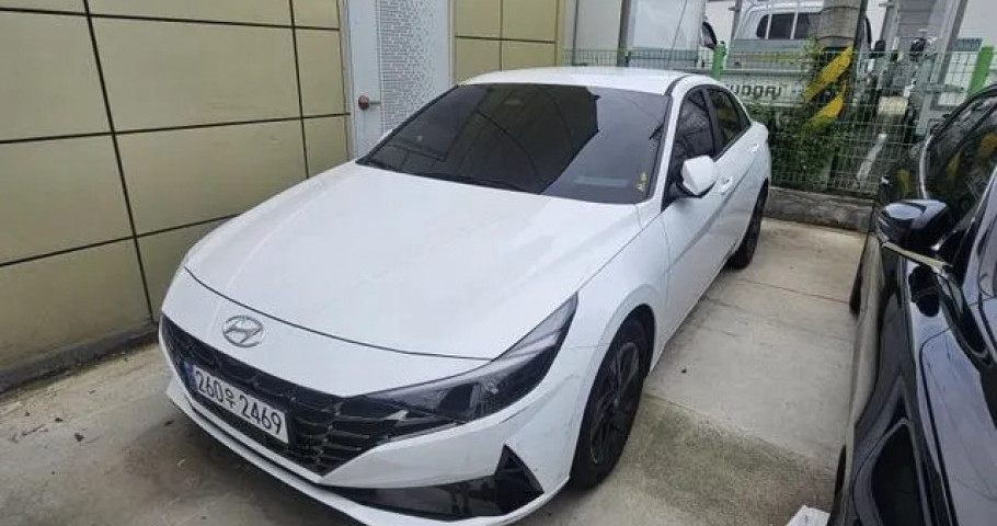 Hyundai Avante (Elantra) 