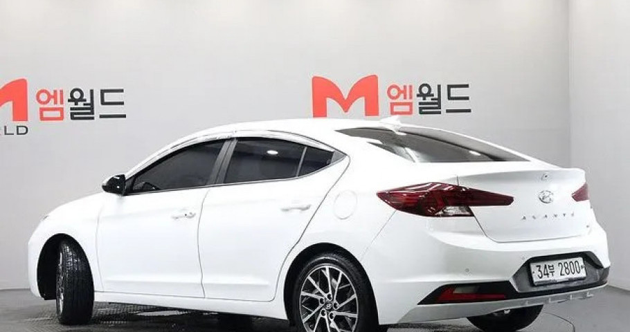 Hyundai Avante (Elantra) 