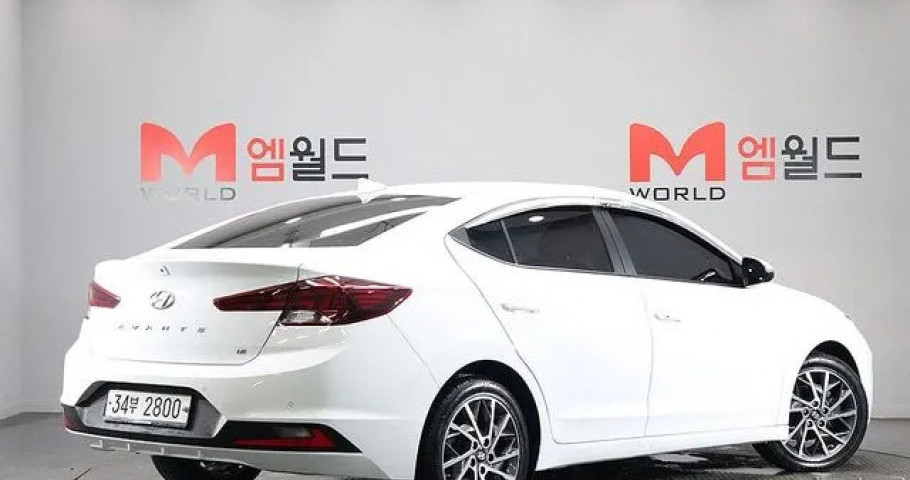 Hyundai Avante (Elantra) 