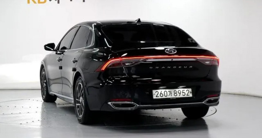 Hyundai Grandeur 