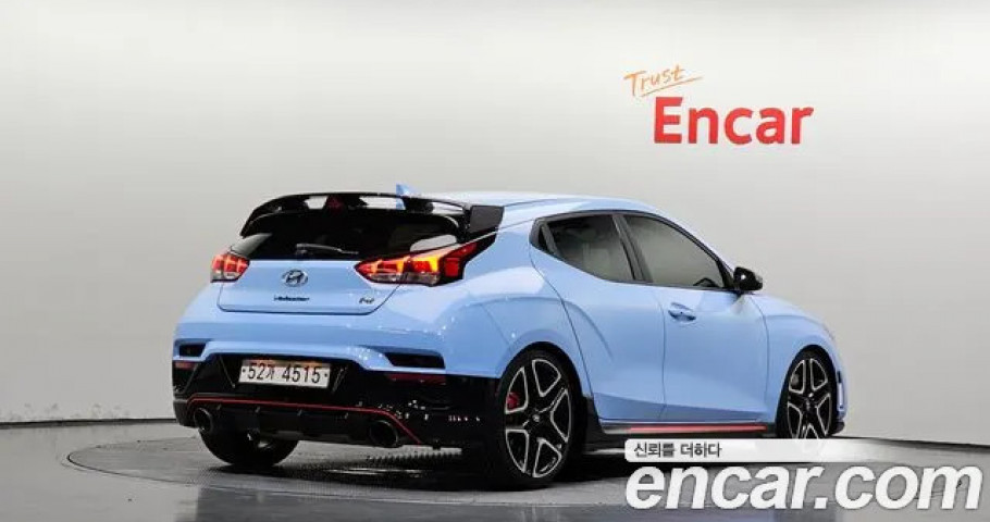 Hyundai Veloster 