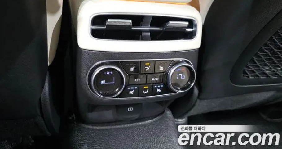 Genesis Gv70 