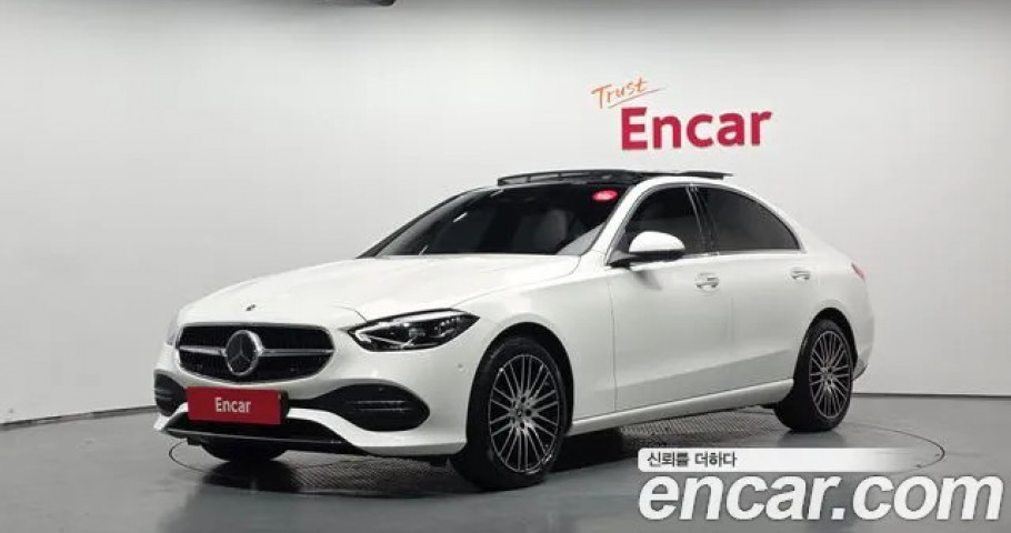 Mercedes-Benz C-Class 