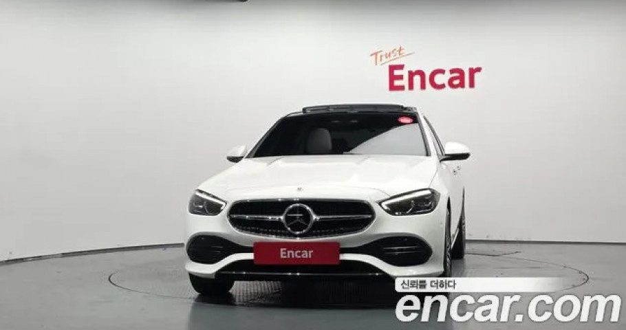 Mercedes-Benz C-Class 