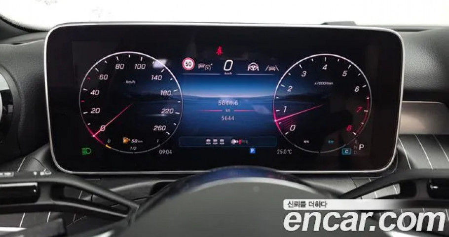 Mercedes-Benz C-Class 