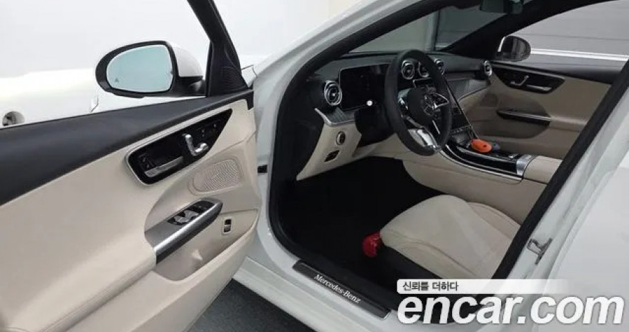 Mercedes-Benz C-Class 