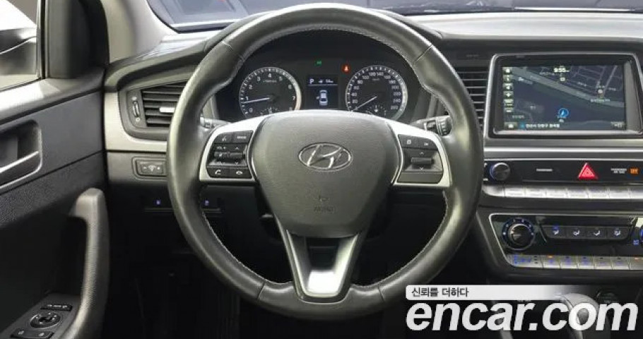 Hyundai Sonata 