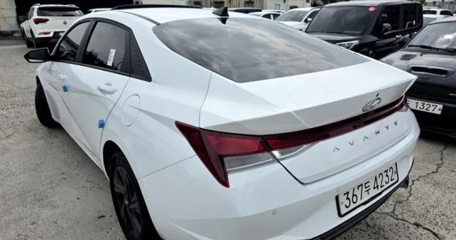 Hyundai Avante (Elantra) 