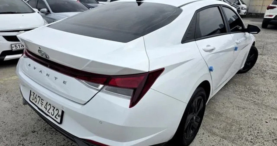 Hyundai Avante (Elantra) 