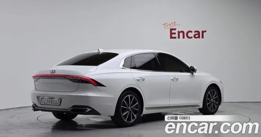 Hyundai Grandeur 