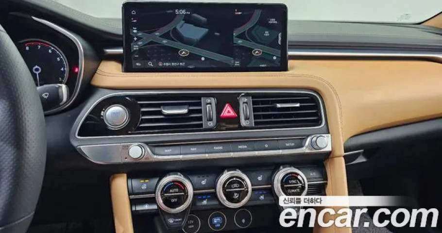 Genesis G70 