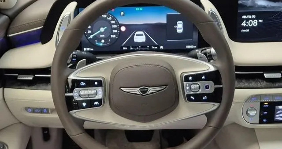 Genesis G90 