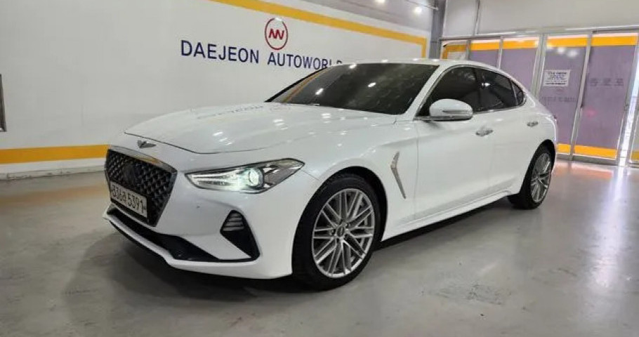 Genesis G70 