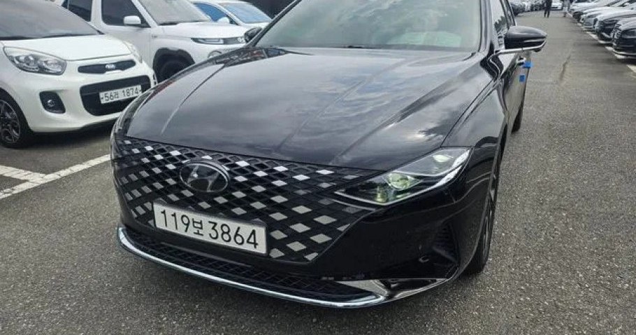 Hyundai Grandeur 