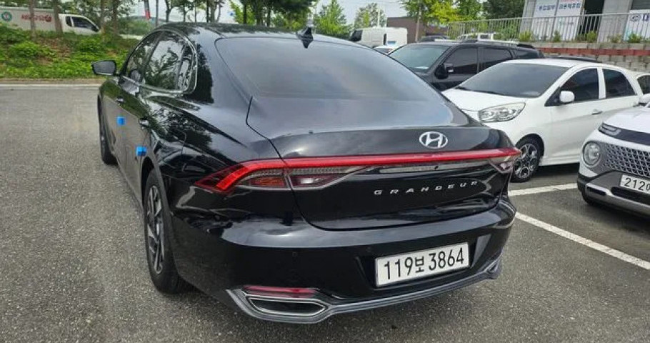 Hyundai Grandeur 