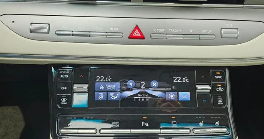 Hyundai Grandeur 