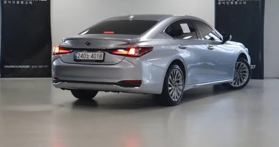 Lexus Es 
