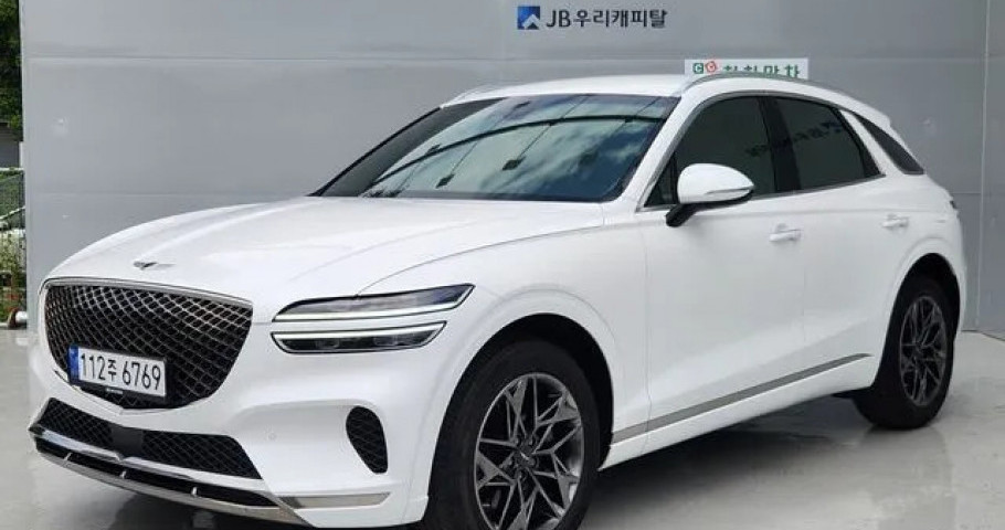 Genesis Gv70 