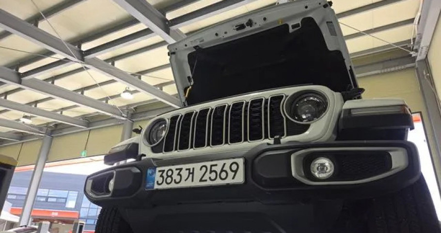 Jeep Wrangler 