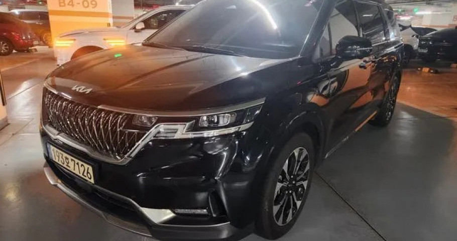 Kia Carnival 