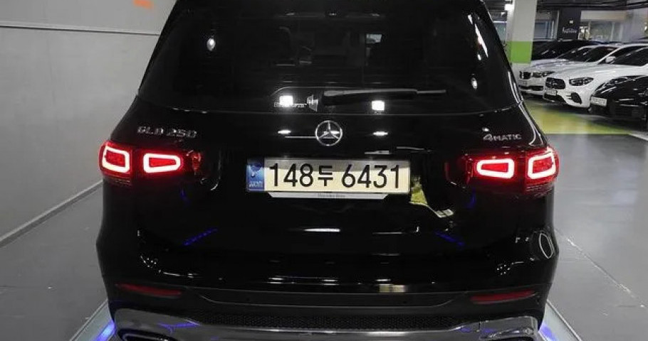 Mercedes-Benz Glb-Class 