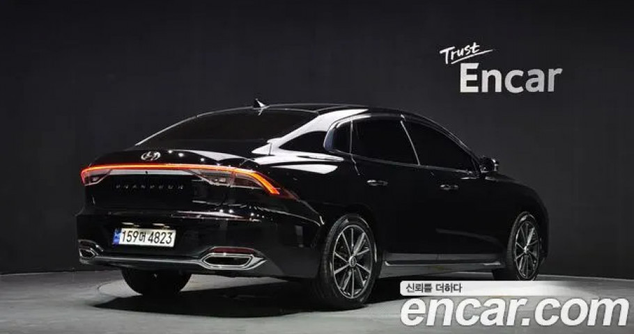 Hyundai Grandeur 
