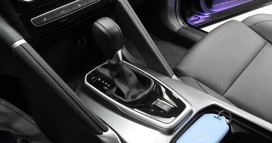 Renault Qm6 