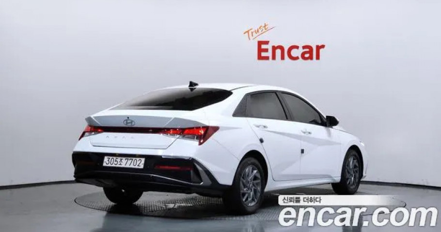 Hyundai Avante (Elantra) 