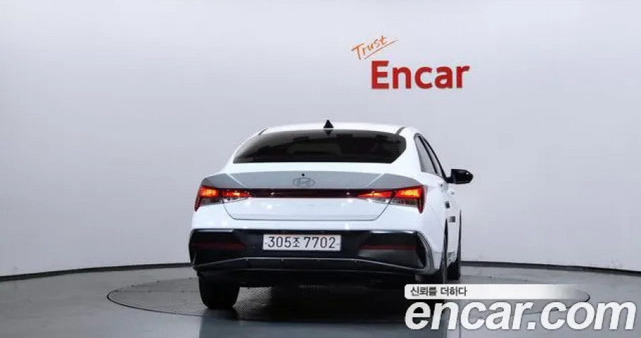 Hyundai Avante (Elantra) 