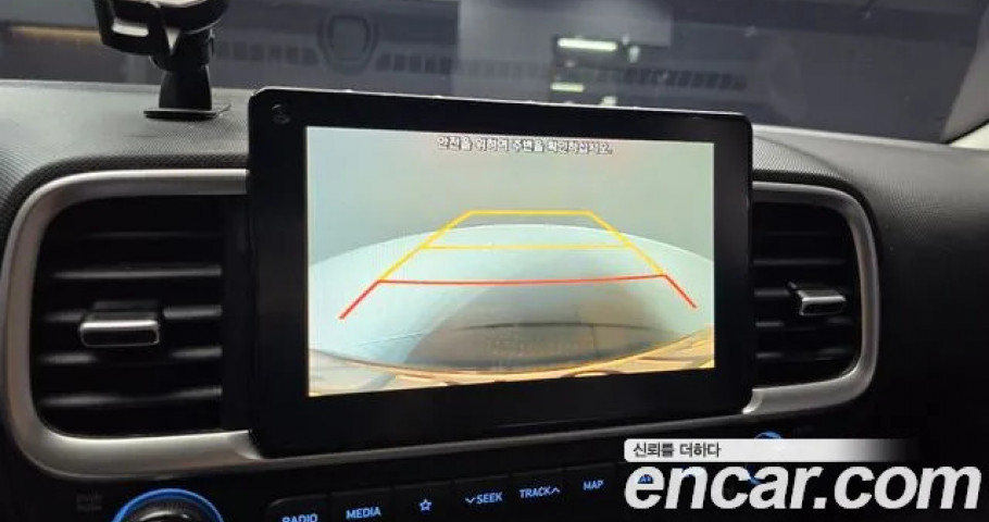 Hyundai Venue 