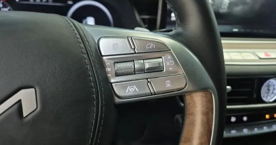 Kia K9 
