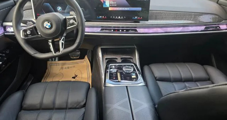 Bmw 7-Series 