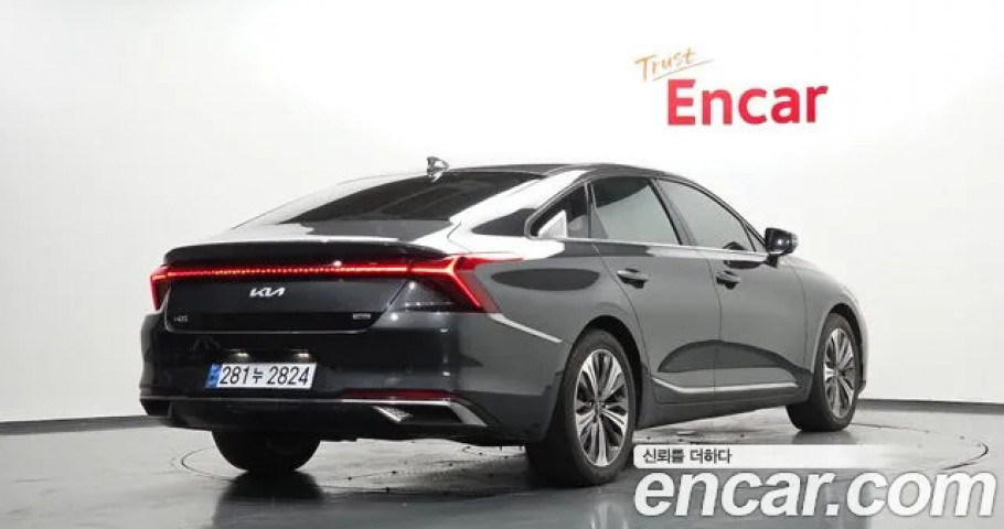 Kia K8 