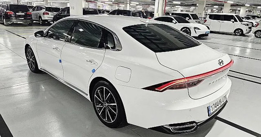 Hyundai Grandeur 