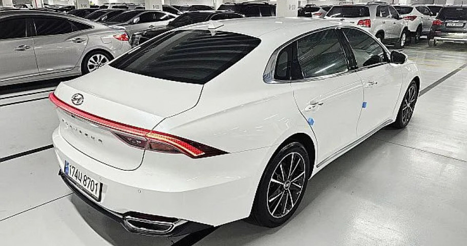 Hyundai Grandeur 
