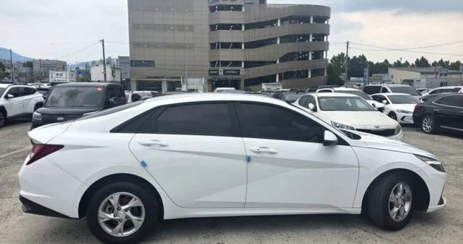 Hyundai Avante (Elantra) 