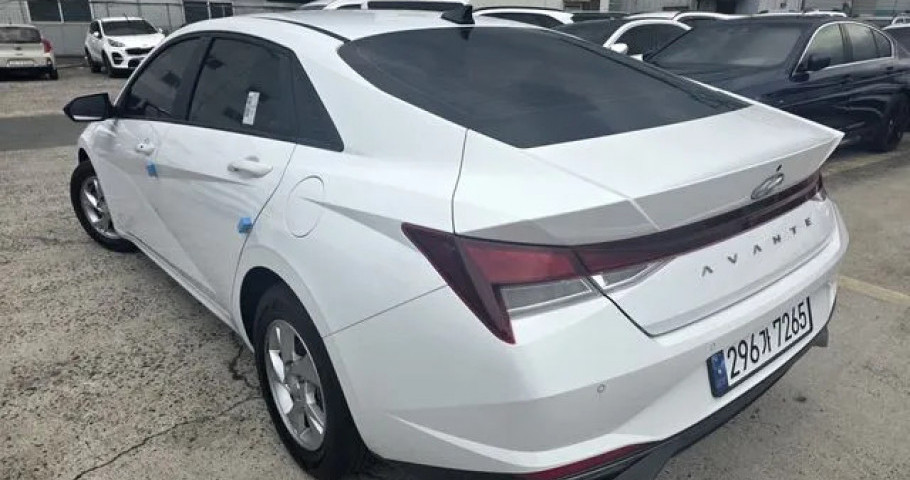 Hyundai Avante (Elantra) 