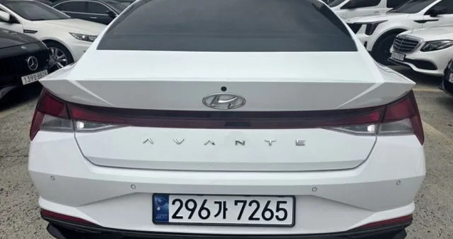 Hyundai Avante (Elantra) 